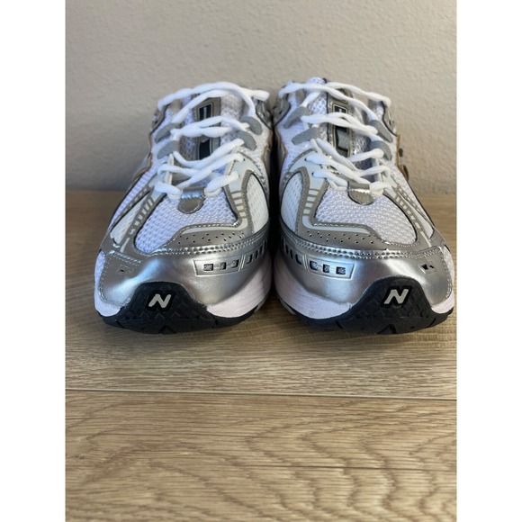 NWOT New Balance 1906R Athletic Sneaker Men's 11 Silver White Lace Up Low Top - Picture 6 of 10